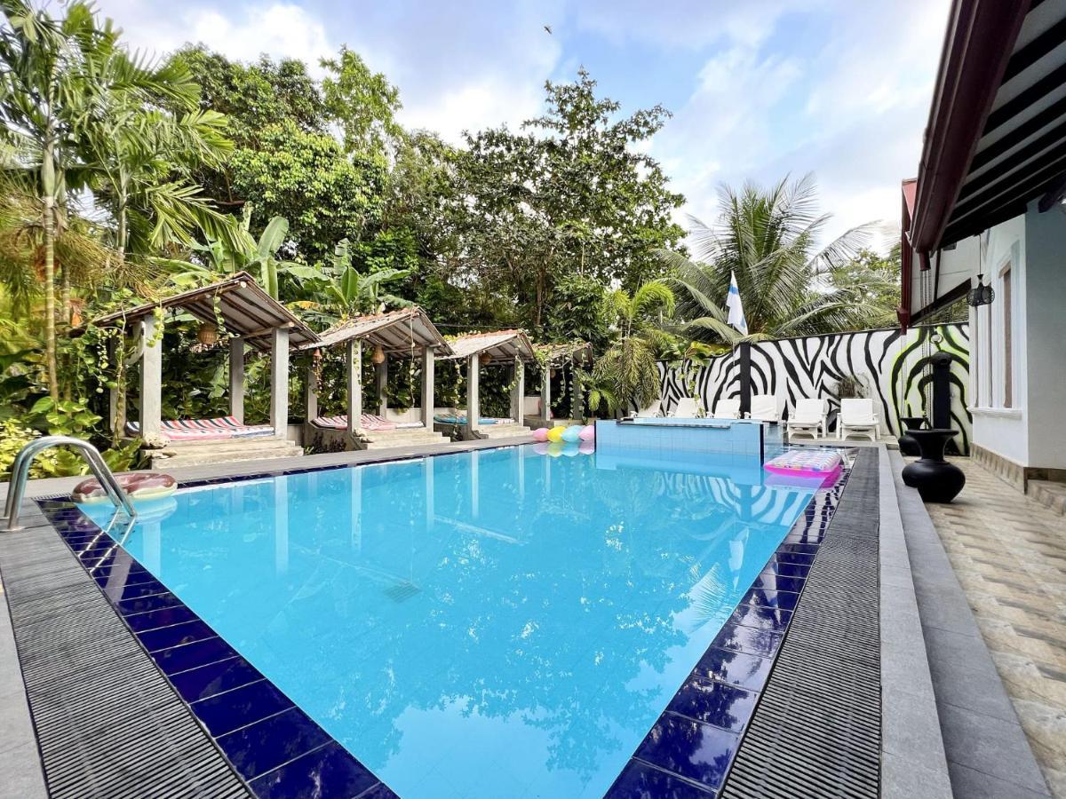 Secret Garden Hotel Hikkaduwa Exterior foto