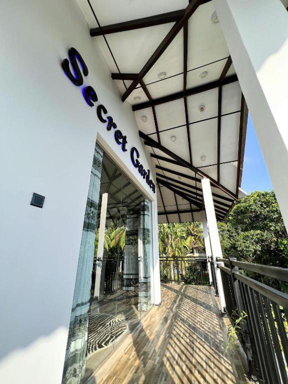 Secret Garden Hotel Hikkaduwa Exterior foto